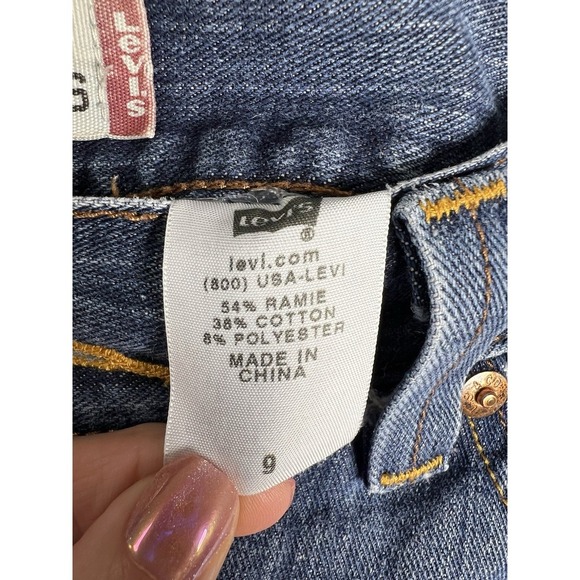 Levi's Y2K Embroidered Distressed Raw Hem Denim Mini Skirt Bird Boho Size 9 - Picture 2 of 10